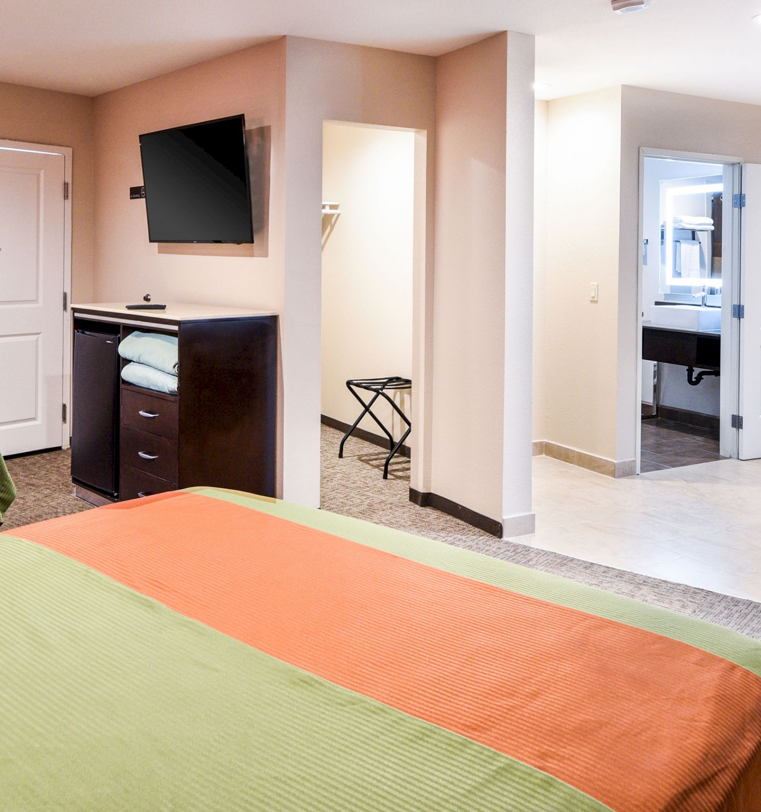 EPIC Hotel Pico Rivera