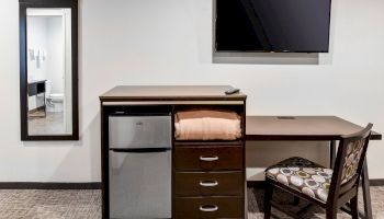 EPIC Hotel Pico Rivera